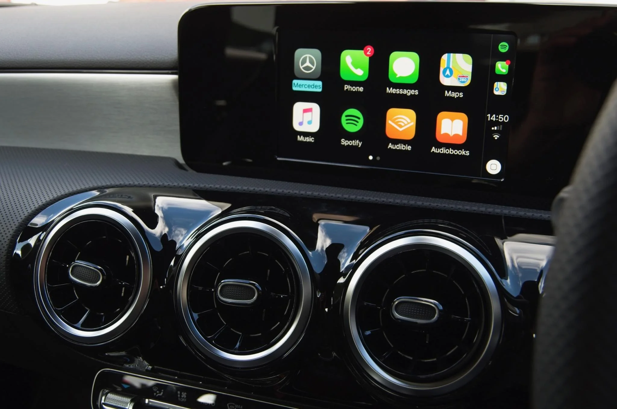 Merc Apple Car Play