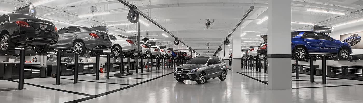 Mercedes Service Banner